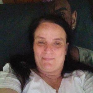 Meet your Posher, Lorie